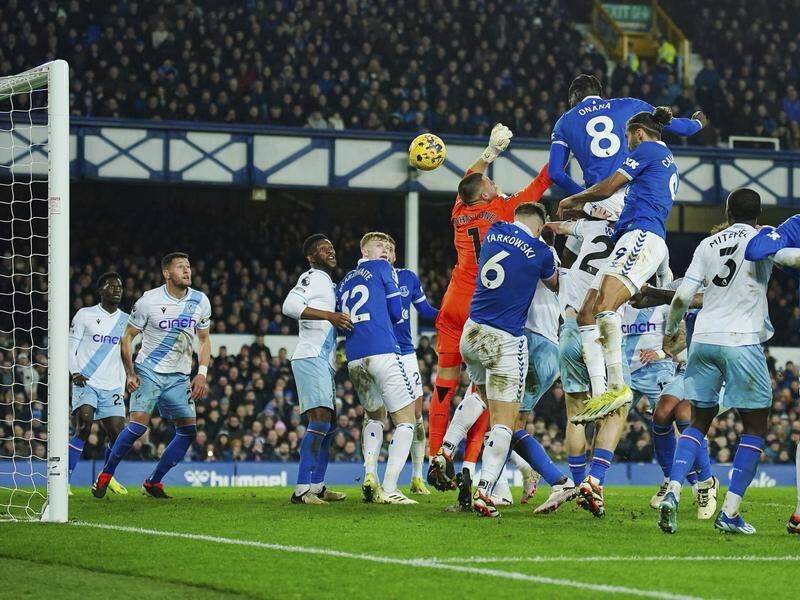 Amadou Onana rises highest to equalise for Everton in their 1-1 draw with Crystal Palace. (AP PHOTO)