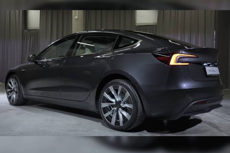 Leaked Photos Show the 2024 Tesla Model 3 Hours Before the Alleged Official  Introduction - autoevolution